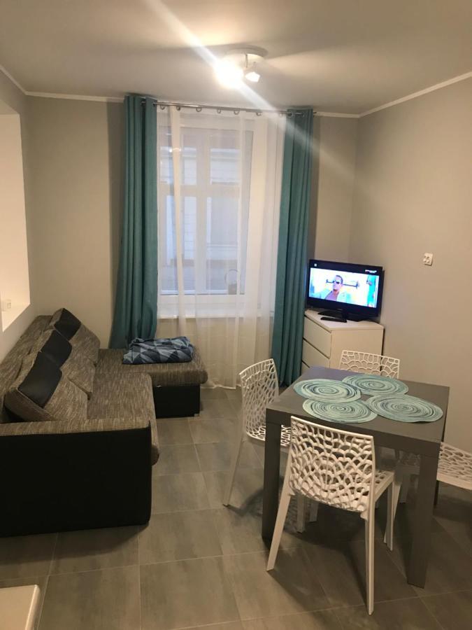 Apartament C18 耶莱尼亚古拉 外观 照片