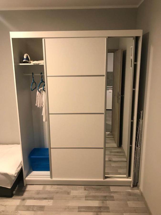 Apartament C18 耶莱尼亚古拉 外观 照片